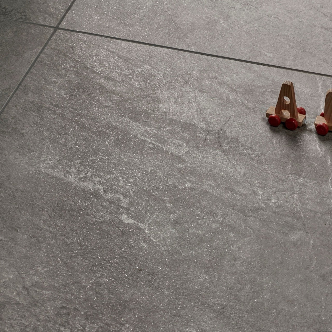 Ceramiche Caesar Quartz Essence Burnt 60x60 Matt RT R10 B